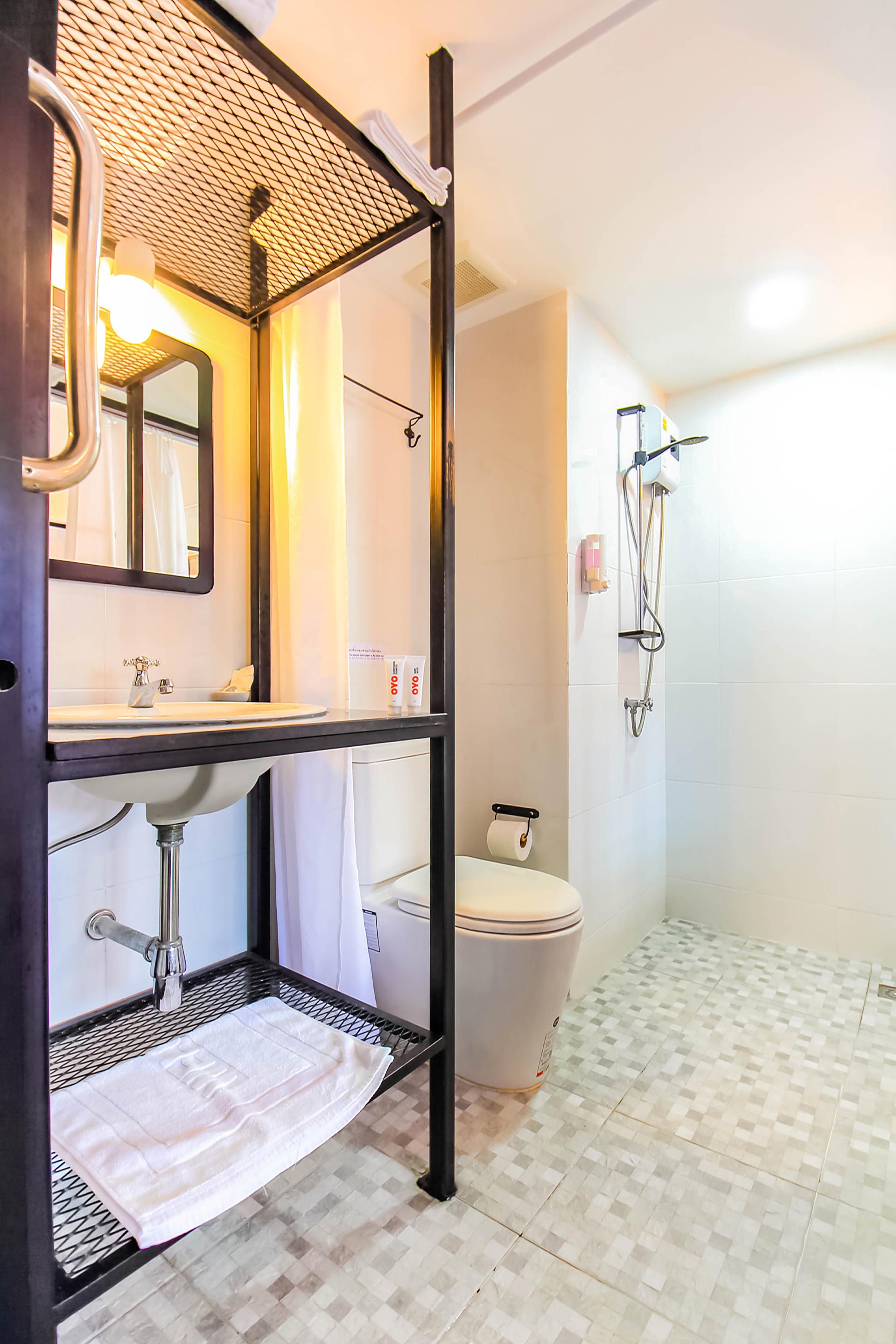 Kailub Rooms Hotel Бангкок Экстерьер фото