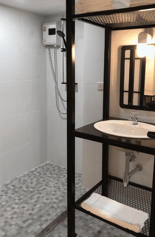 Kailub Rooms Hotel Бангкок Экстерьер фото