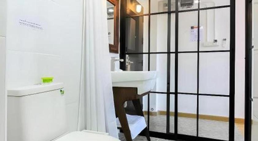 Kailub Rooms Hotel Бангкок Экстерьер фото