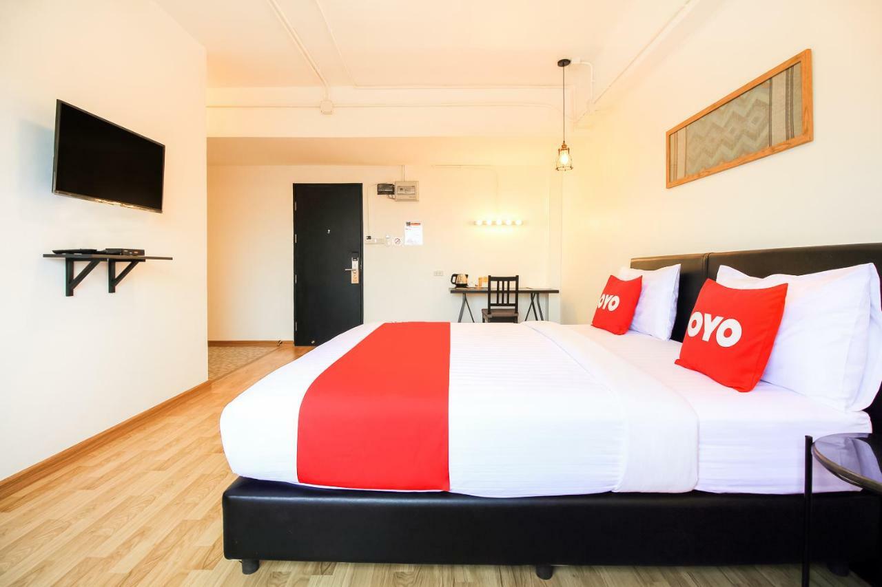 Kailub Rooms Hotel Бангкок Экстерьер фото